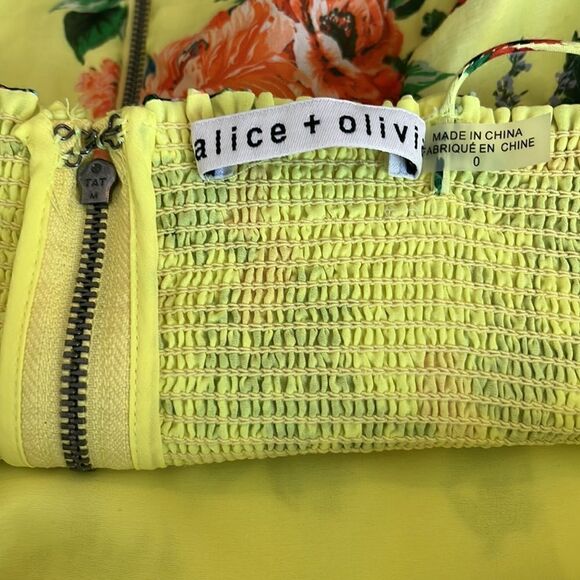 ALICE + OLIVIA Ginny Floral Minidress Sz 0 NWT $395 - Picture 6 of 7